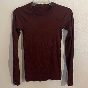 Lululemon Long Sleeve Shirt Size XS